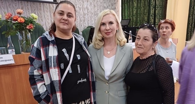 Родители на заседании.