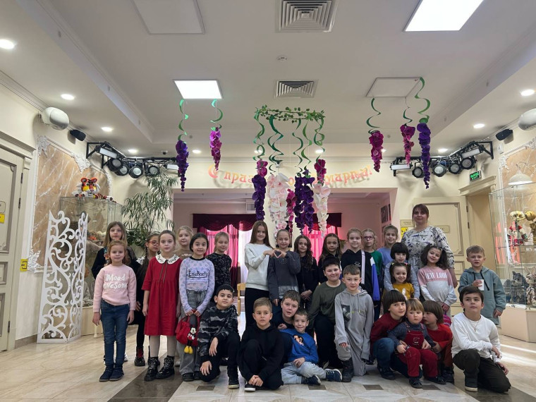 Спектакль в театре кукол.